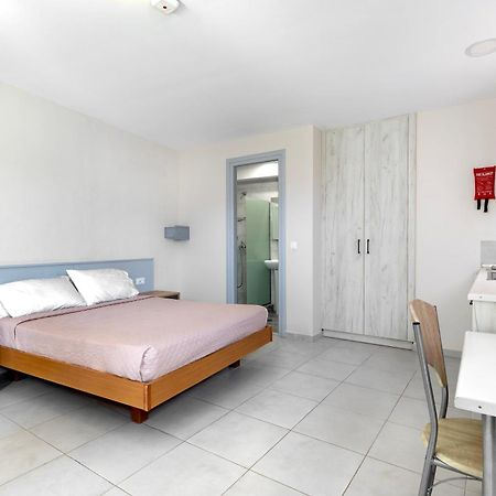 Anixis Hotel & Apartments Ialysos  Dış mekan fotoğraf